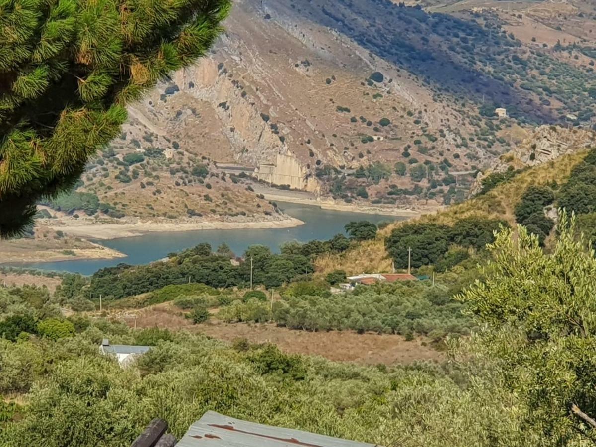 L'Opuntia sul lago Caccamo Exterior foto